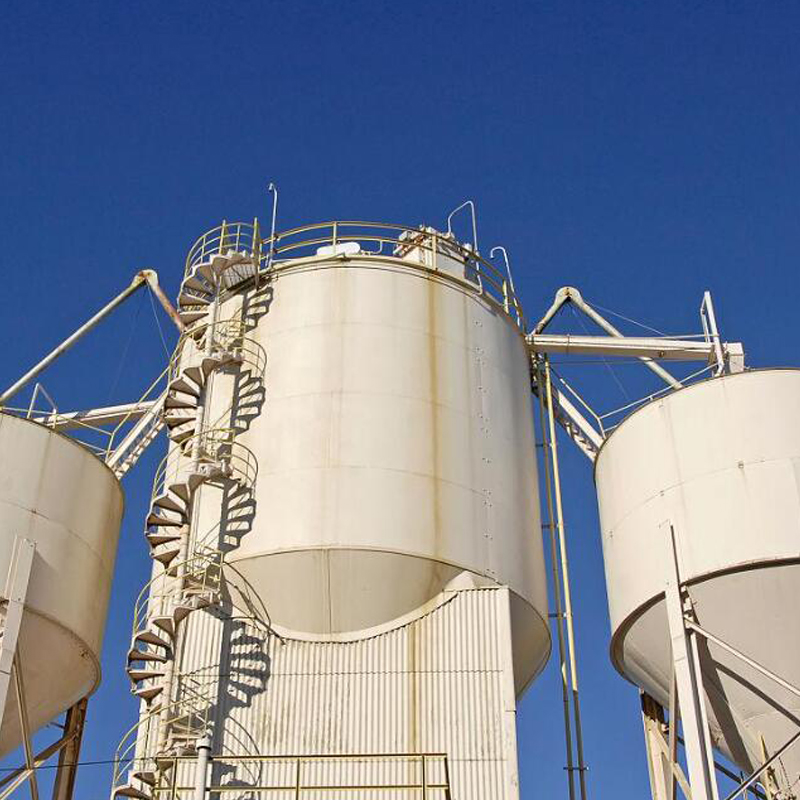 Transportador de tornillo de hormigón de silo de cemento inclinado